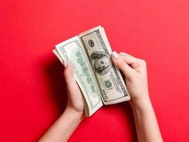 GÖRÜNTÜLÜ SOHBET OPERATÖRÜ