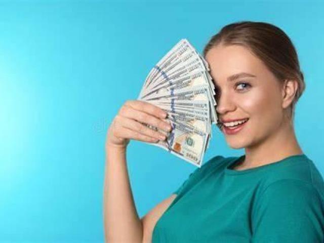 CANLI YAYIN UYGULAMAMIZA  BAYAN YAYINCI ARIYORUZ